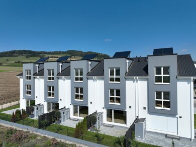 Reihenmittelhaus zum Kauf provisionsfrei 599.500 € 5,5 Zimmer 185,7 m² 138 m² Grundstück Merowingerstraße 1b Hilzingen Hilzingen 78247