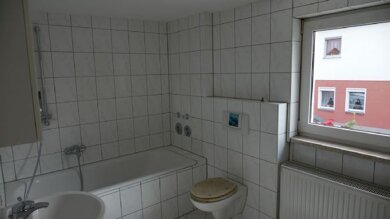 Wohnung zur Miete 400 € 2 Zimmer 50 m² 1. Geschoss Cadolzburg Cadolzburg 90556