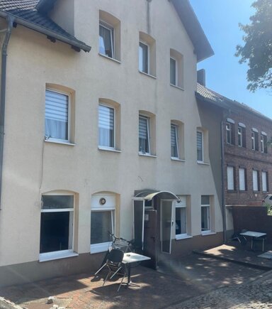 Haus zum Kauf provisionsfrei 445.000 € 8 Zimmer 300 m² Lehrte - Südost Lehrte 31275