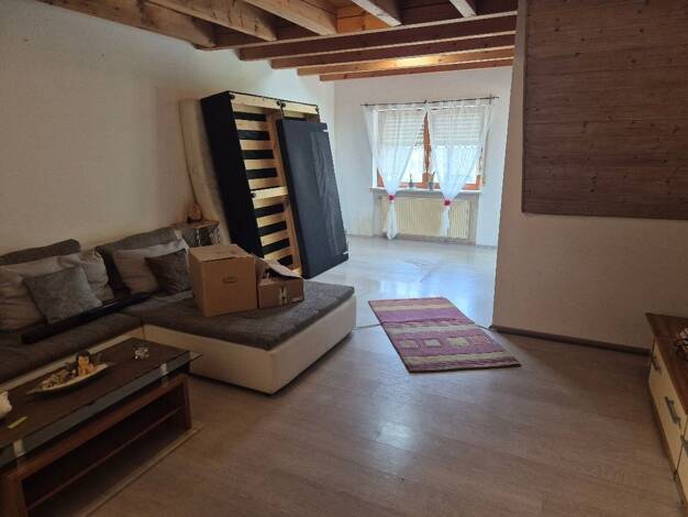Wohnung zur Miete 650 € 3 Zimmer 87 m² 1. Geschoss frei ab sofort Flözlinger Straße 17 Weiler Königsfeld im Schwarzwald 78126