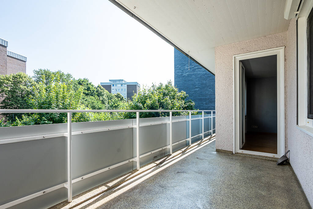 Renovierte, helle 3,5-Zimmer-ETW in RTG-Mitte - für Familien und Wohngemeinschaften! (+Garage)