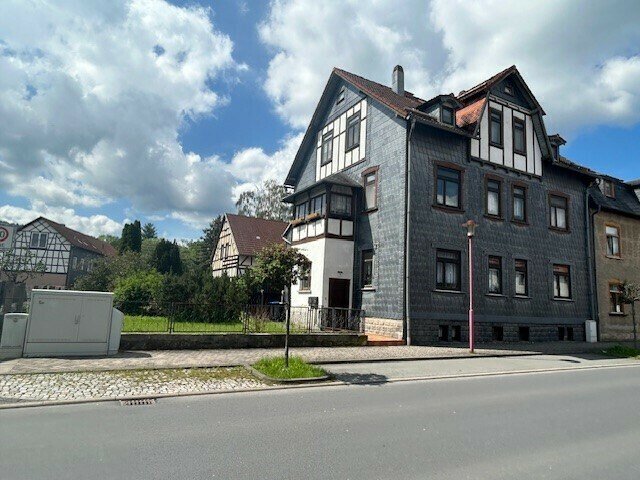 Mehrfamilienhaus zum Kauf 205.000 € 8 Zimmer 240 m²<br/>Wohnfläche 1.101 m²<br/>Grundstück ab sofort<br/>Verfügbarkeit Langewiesen Ilmenau 98693