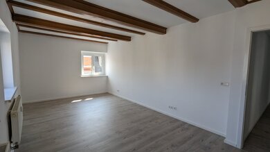 Wohnung zur Miete 400 € 3 Zimmer 75,2 m² frei ab sofort Greiz Greiz 07973