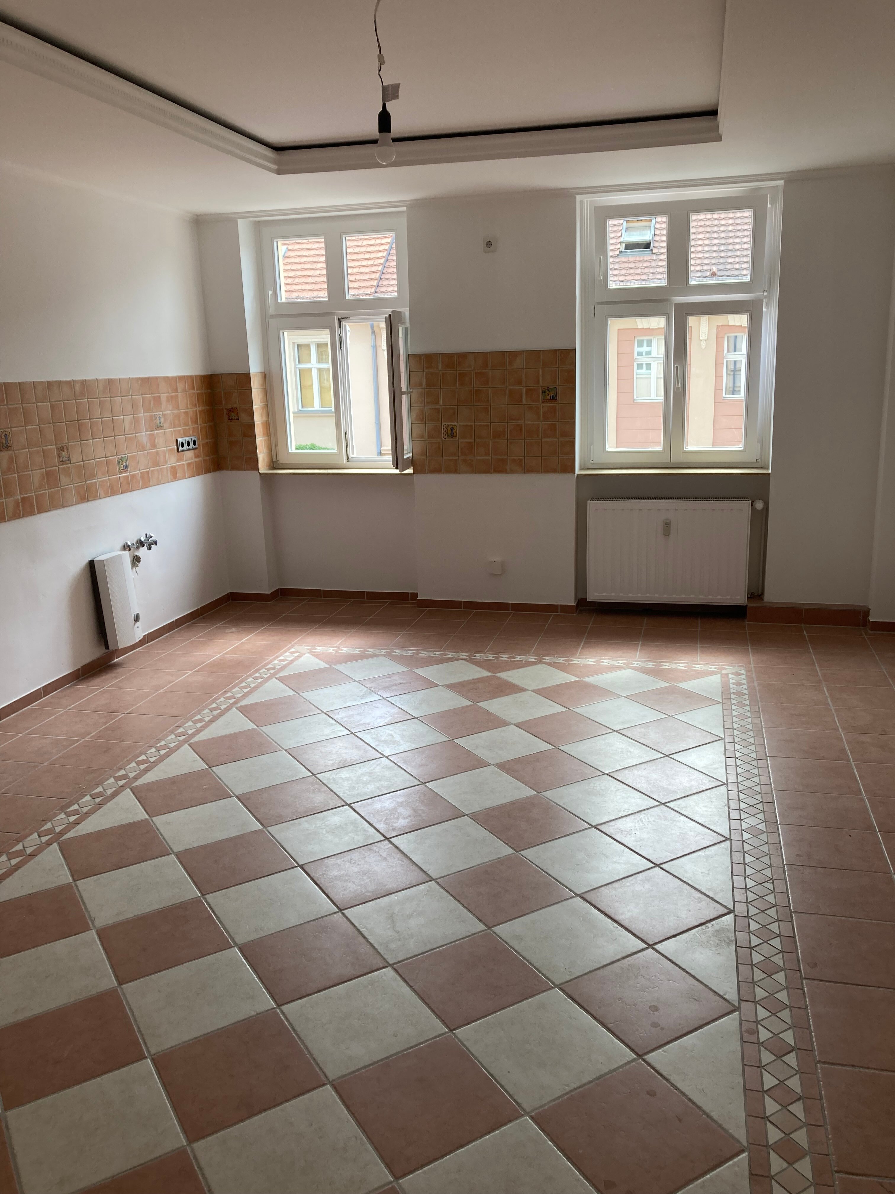 Wohnung zur Miete 1.005 € 4 Zimmer 100,3 m²<br/>Wohnfläche 1. Stock<br/>Geschoss Neuruppin Neuruppin 16816