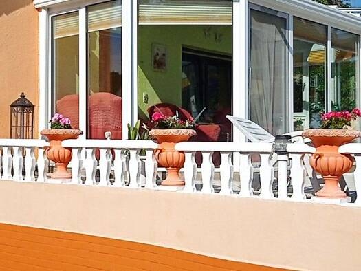 Haus zum Kauf 144.900 € 4 Zimmer 500 m² Grundstück Reinsdorf 06556