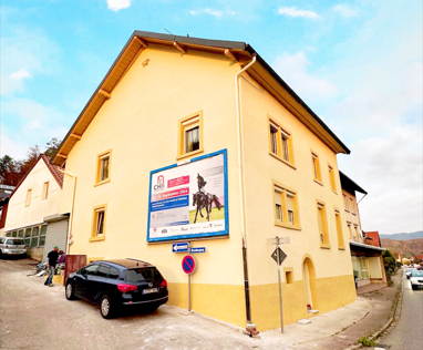 Mehrfamilienhaus zum Kauf als Kapitalanlage geeignet 590.000 € 8 Zimmer 230 m² 198 m² Grundstück Hauptstrasse 174 Schwörstadt Schwörstadt 79739