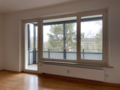 Wohnung zur Miete 500 € 2 Zimmer 55,1 m² 3. Geschoss frei ab 03.03.2025 Breslauer Str. 3 Sebaldus Erlangen 91058