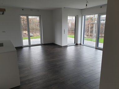 Wohnung zur Miete 1.370 € 2 Zimmer 97 m² Erdgeschoss Münchener Str. 49 Roth Roth 91154