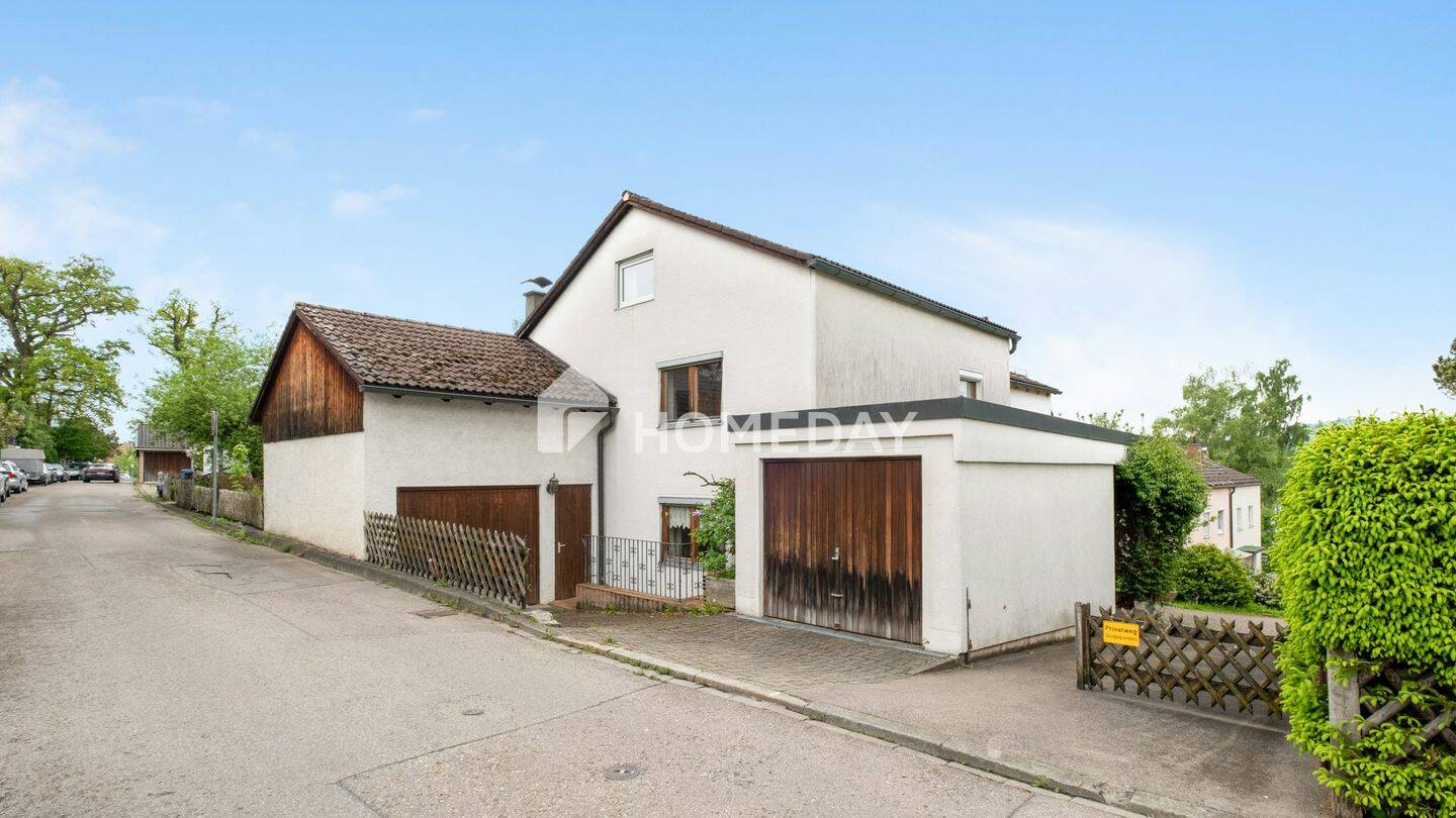 Charmante DHH mit Wintergarten, Sauna und Süd-Balkon – ca. 140 Quadratmeter Wohnkomfort