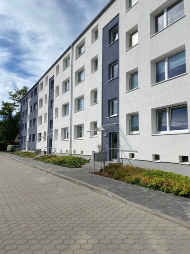 Wohnung zur Miete 643 € 4 Zimmer 75,5 m² 3. Geschoss Memeler Str. 1 Wahlbezirk 06 Elmshorn 25335