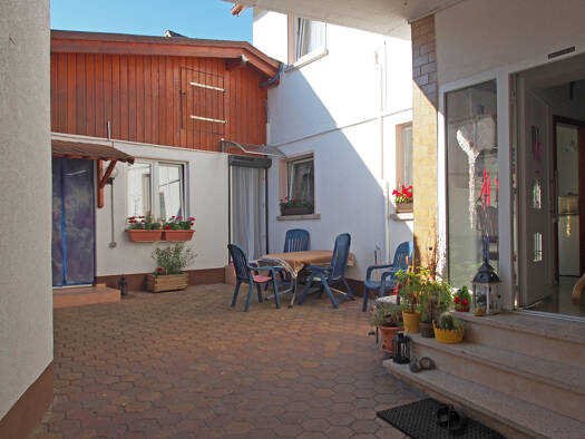 Einfamilienhaus zum Kauf 385.000 € 7 Zimmer 180 m² 202 m² Grundstück Schornsheim 55288