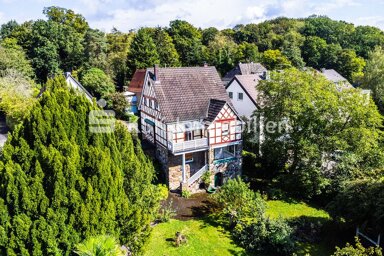 Villa zum Kauf 985.000 € 8 Zimmer 201,4 m² 3.154 m² Grundstück Stadtmitte Bergisch Gladbach 51465