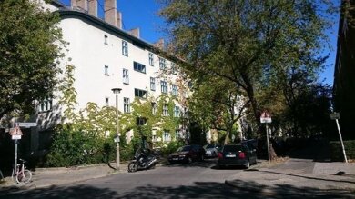 Wohnung zum Kauf 320.000 € 2,5 Zimmer 63 m² frei ab sofort Varnhagenstraße 3 Prenzlauer Berg Berlin 10439