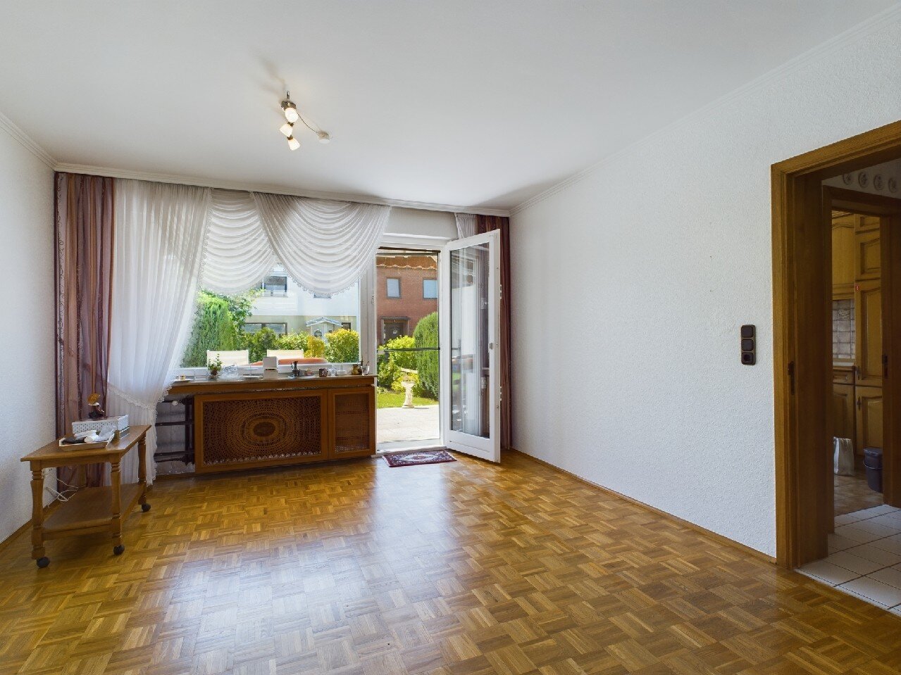 Reihenmittelhaus zum Kauf 285.000 € 4 Zimmer 100 m²<br/>Wohnfläche 262 m²<br/>Grundstück Husen - Süd Dortmund 44319