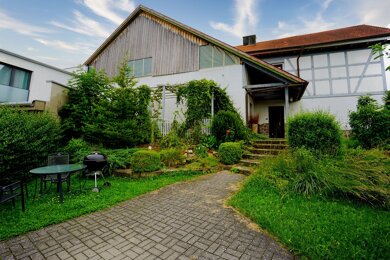 Einfamilienhaus zum Kauf 330.000 € 8 Zimmer 240 m² 600 m² Grundstück Stadtlauringen Stadtlauringen 97488