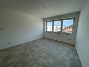 Apartment zur Miete 350 € 2 Zimmer 35 m² 2. Geschoss frei ab sofort Detmolder Str.146 Bad Lippspringe 33175