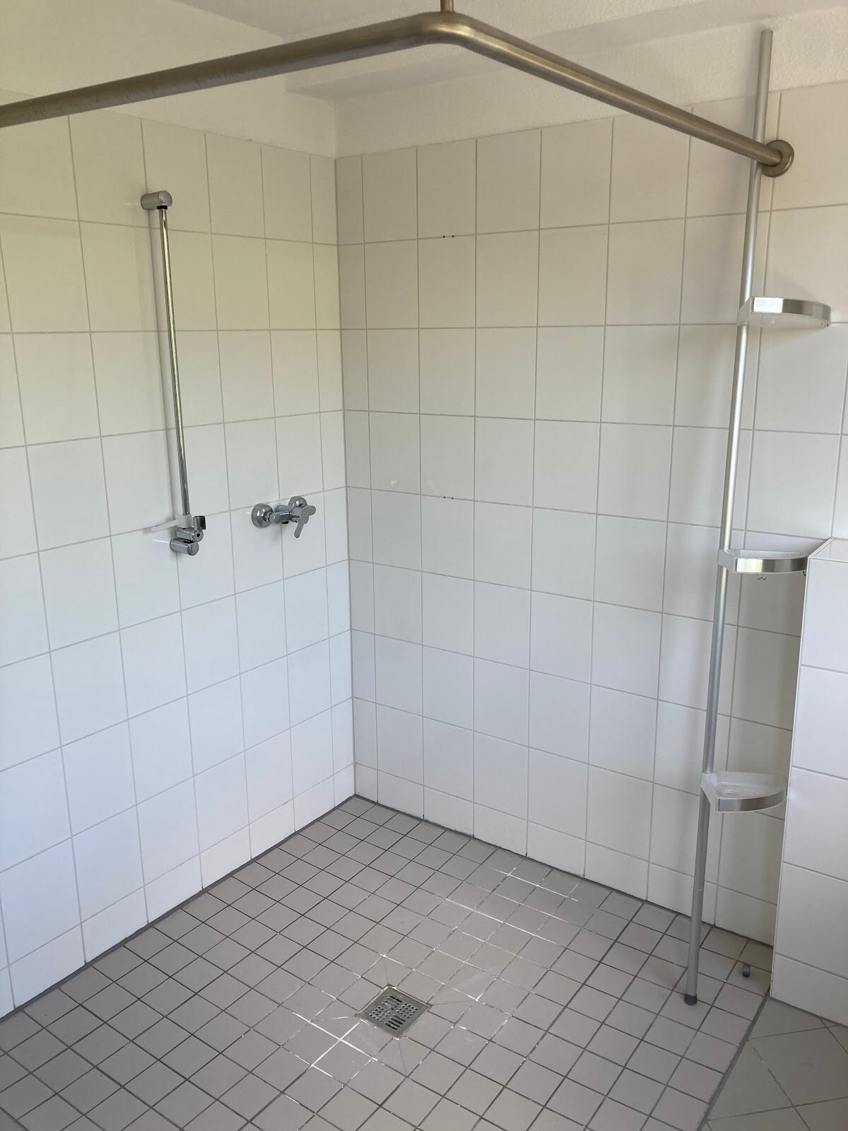 Wohnung zur Miete 430 € 2 Zimmer 75,4 m²<br/>Wohnfläche 3.<br/>Geschoss Bauvereinstraße 6 Altstadt Gera 07545