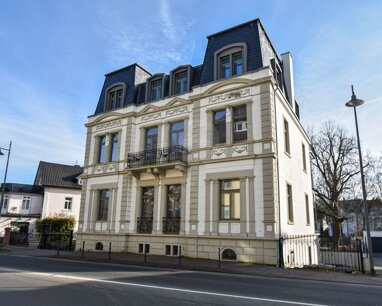 Haus zum Kauf 3.750.000 € 13 Zimmer 364 m² 693 m² Grundstück Wahlbezirk 17 Bad Homburg 61352
