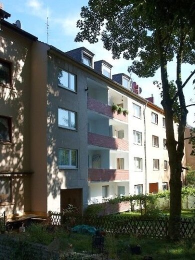 Wohnung zur Miete 411 € 2 Zimmer 51,4 m² 3. Geschoss frei ab 09.04.2025 Haus-Berge-Str. 53 Altendorf Essen 45143