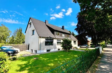 Mehrfamilienhaus zum Kauf als Kapitalanlage geeignet 16 Zimmer 689 m² 1.092 m² Grundstück Poppenbüttel Hamburg 22399