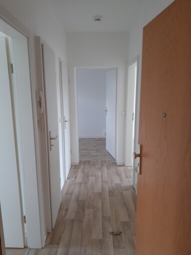 Wohnung zur Miete 342 € 3 Zimmer 57,8 m² 3. Geschoss R.-Kanzler-Straße 23 Bad Kösen Naumburg (Saale) 06628