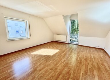 Wohnung zum Kauf 410.000 € 3,5 Zimmer 83 m² 2. Geschoss Ziegetsdorf - Königswiesen-Süd - Neuprüll Regensburg 93051