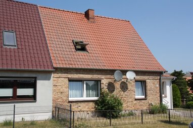 Doppelhaushälfte zum Kauf 118.000 € 3 Zimmer 93 m² 1.800 m² Grundstück Gottin Warnkenhagen 17168