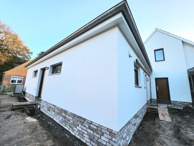 Einfamilienhaus zur Miete 1.764 € 3 Zimmer 147 m² 483 m² Grundstück frei ab 01.01.2025 Alter Schulsteig 10 Apensen 21641