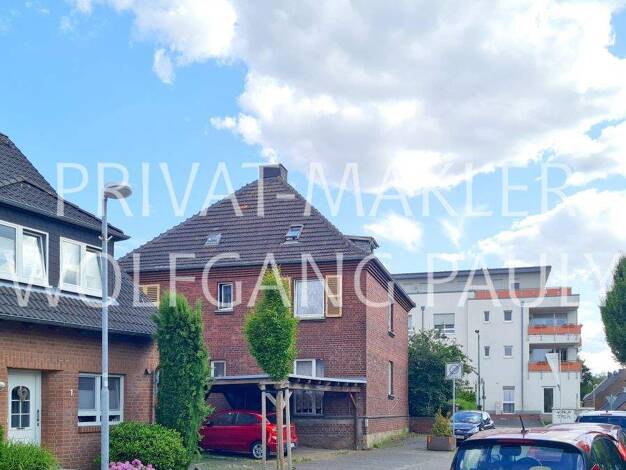 Einfamilienhaus zum Kauf 278.000 € 10 Zimmer 229 m² 335 m² Grundstück Rommerskirchen 41569