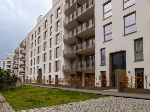 Wohnung zur Miete 980 € 2 Zimmer 50 m² Geschoss 1/5 frei ab sofort Landsberger Allee Lichtenberg Berlin 13055