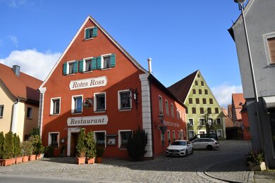 Haus zum Kauf provisionsfrei als Kapitalanlage geeignet 742,7 m² 322,6 m² Grundstück Hauptstr. 34 Spalt Spalt 91174