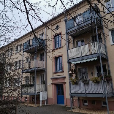 Wohnung zum Kauf 69.000 € 3 Zimmer 67 m² 3. Geschoss Crimmitschauer Straße 25 Mitte - West 135 Zwickau 08056