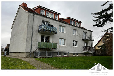 Mehrfamilienhaus zum Kauf 439.000 € 16 Zimmer 335 m² 1.074 m² Grundstück Breite Strasse 4 Upahl Upahl 23936