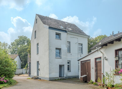 Mehrfamilienhaus zum Kauf 329.000 € 6 Zimmer 150 m² 705 m² Grundstück Solingen-Mitte Solingen 42651