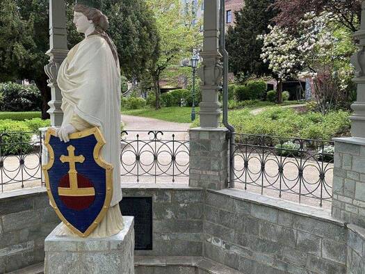 Einfamilienhaus zur Miete 2.900 € 4 Zimmer 160 m² 450 m² Grundstück Bad Soden 65812