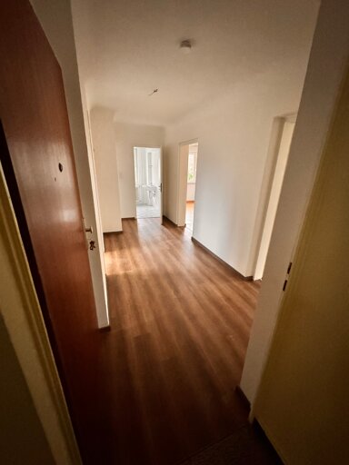 Wohnung zur Miete 900 € 3 Zimmer 84,2 m² 1. Geschoss frei ab sofort Otto-Geßler-Straße 15 Schleifweg Nürnberg 90409