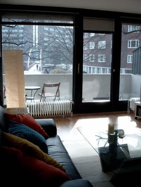 Wohnung zur Miete Wohnen auf Zeit 1.100 € 1,5 Zimmer 46 m²<br/>Wohnfläche Ab sofort<br/>Verfügbarkeit Winterhude Hamburg 22303