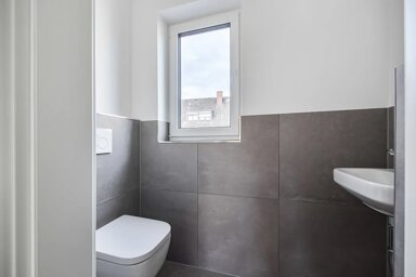 Wohnung zum Kauf 273.000 € 3 Zimmer 79 m² frei ab sofort Heerfleckenstraße 16a Frauenaurach Erlangen 91056