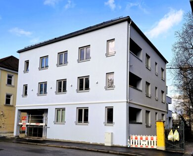 Penthouse zur Miete 1.885 € 3 Zimmer 110,8 m² 3. Geschoss frei ab 01.05.2025 Seligenthaler Straße 18 Nikola Landshut 84034