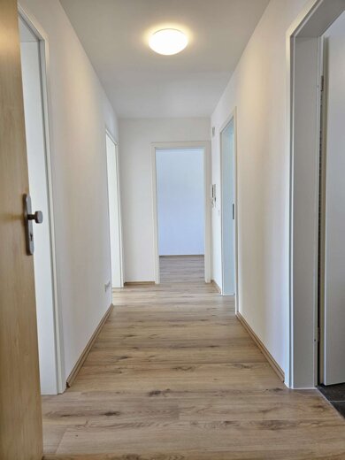 Wohnung zum Kauf 215.000 € 3 Zimmer 62 m² 2. Geschoss Waldkraiburg Waldkraiburg 84478