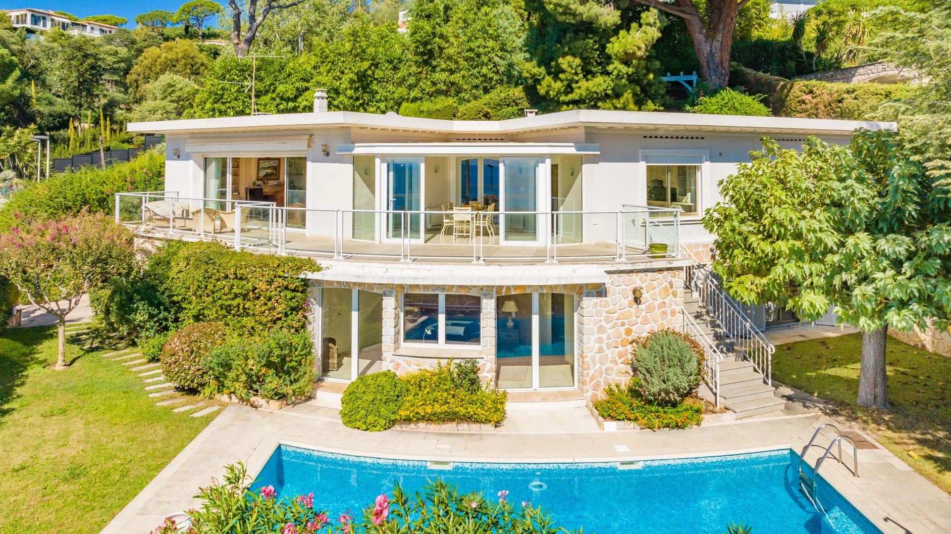 Einfamilienhaus zum Kauf 3.675.000 € 5 Zimmer 241 m²<br/>Wohnfläche 1.100 m²<br/>Grundstück Le Vieux Port-Les Iles CANNES 06400