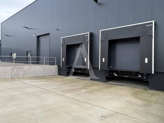 Halle/Industriefläche zur Miete provisionsfrei 5.353 m² Lagerfläche teilbar ab 5.353 m² Fernthal Neustadt 53577