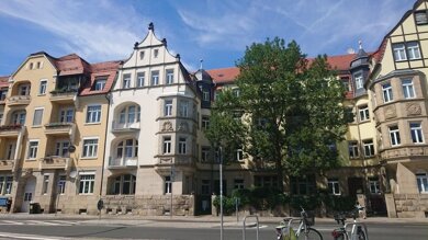 Wohnung zur Miete 495 € 2 Zimmer 55 m² 3. Geschoss frei ab 01.05.2025 Gruna (Falkensteinplatz) Dresden 01277