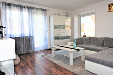 Wohnung zur Miete 765 € 2 Zimmer 54 m² 1. Geschoss frei ab 01.04.2025 Feldstr. 43 Schillerschule 64 Singen 78224