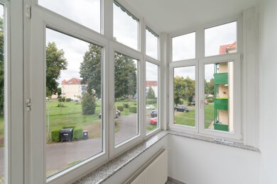 Wohnung zur Miete 835 € 4 Zimmer 79,8 m² 1. Geschoss frei ab 01.04.2025 Klingerstraße 18 Engelsdorf Leipzig 04319