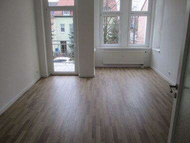 Wohnung zur Miete 590 € 4 Zimmer 107 m² 1. Geschoss Hallesche Straße 10 Naumburg Naumburg 06618