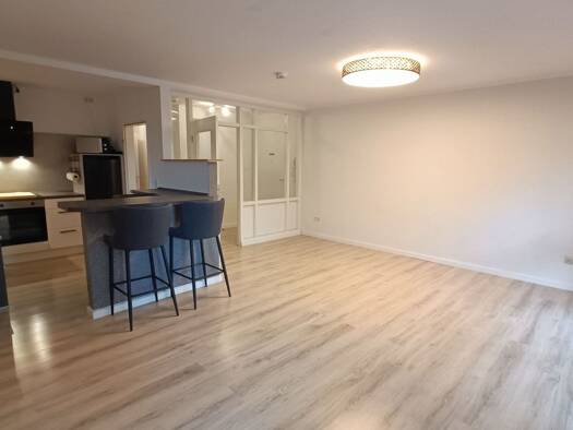 Wohnung zur Miete 900 € 3,5 Zimmer 96 m² Geschoss EG/2 frei ab sofort Klein Berkel Hameln 31789
