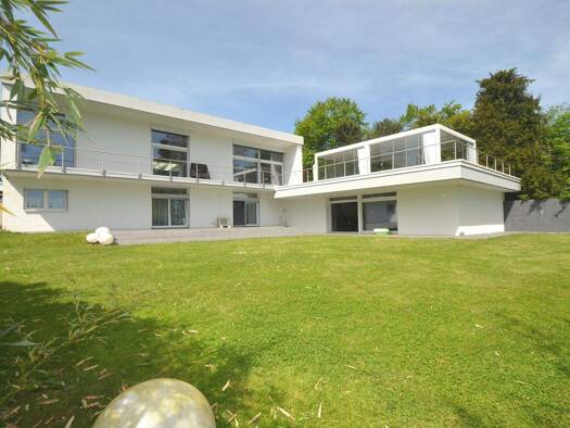 Haus zum Kauf 1.570.000 € 486 m² 2.100 m² Grundstück Birkenfeld 75217