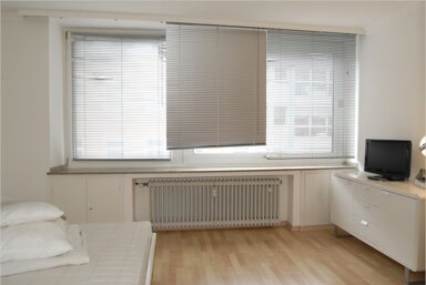 Wohnung zur Miete Wohnen auf Zeit 920 € 1 Zimmer 25 m² frei ab 01.03.2025 Stadtmitte Düsseldorf 40210