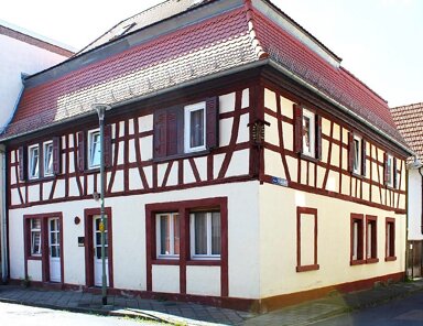 Haus zum Kauf 649.000 € 8 Zimmer 204 m² 161 m² Grundstück Bürgel Offenbach am Main 63075